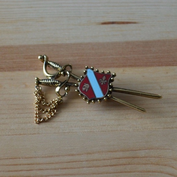 Mid-century Renaissance broach - Picture 6 of 6
